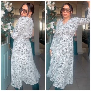 Ann Taylor Black and White Patterned Long Sleeve Dress-SY